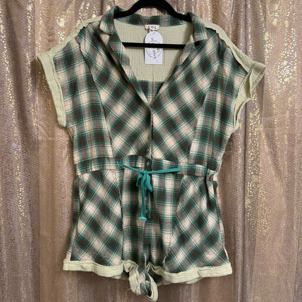 POL Green Boho Button Up Plaid Short Sleeve Romper Medium NWT